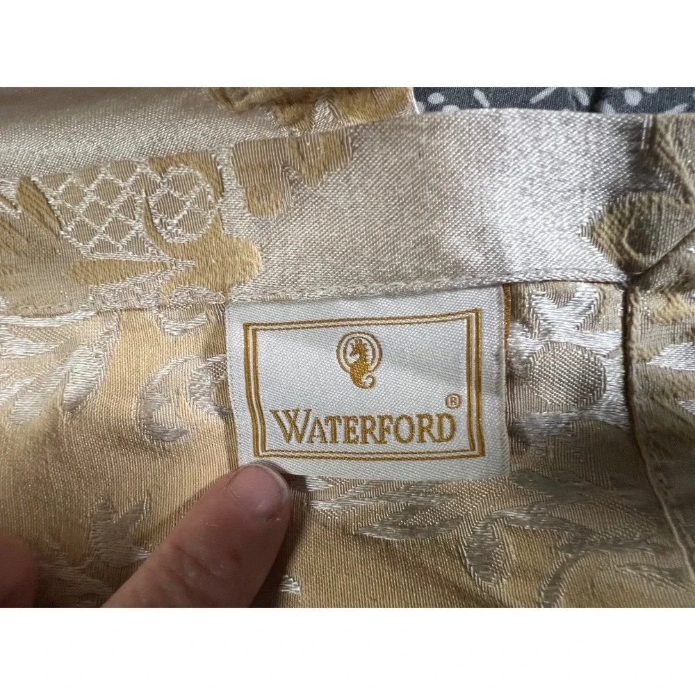 Waterford Linens Damask Dinner Napkins Set of 12 Gold Floral Jacquard 20x20
